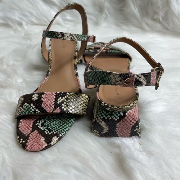 Circus by Sam Edelman Irina multi pastel color snake skin prints sandals SZ9M - Picture 1 of 10